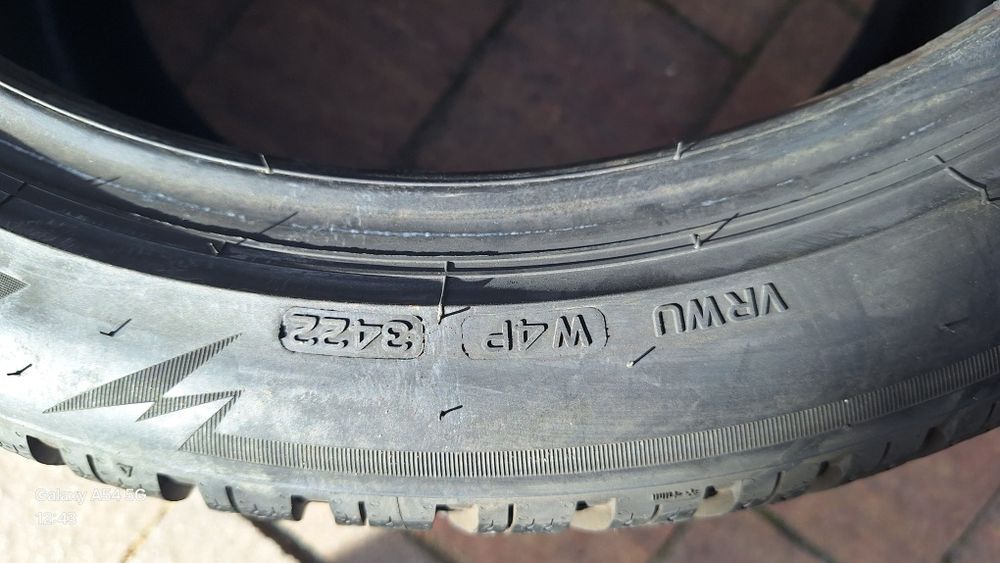2 nowe opony zimowe 295/35/19 Bridgestone