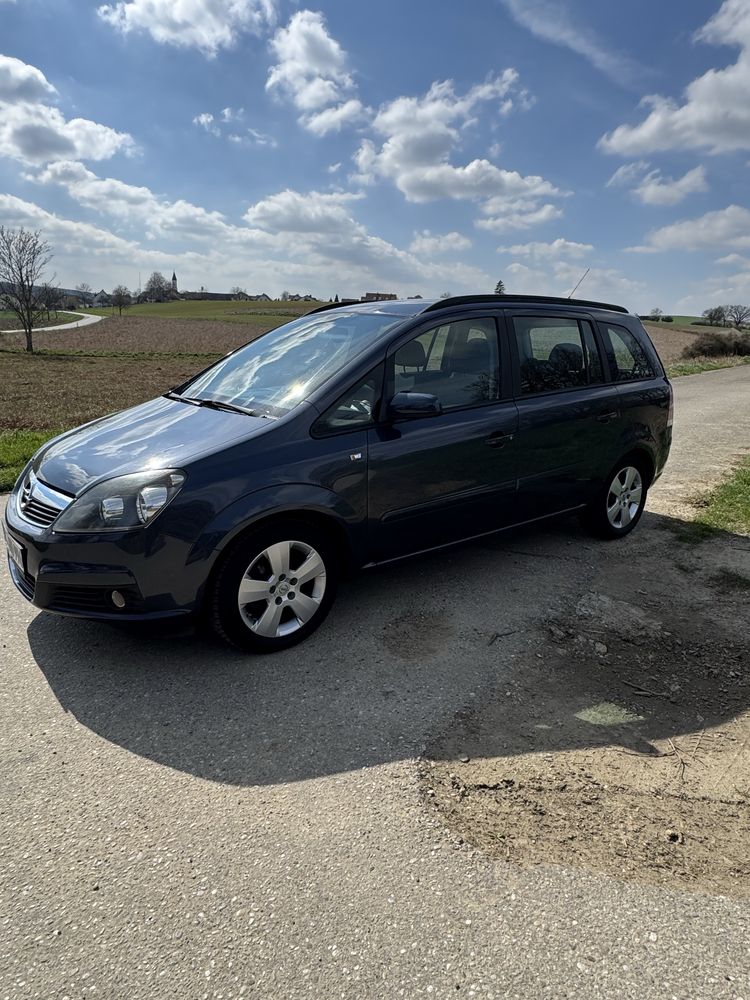 Opel Zafira 1.6 Benzyna