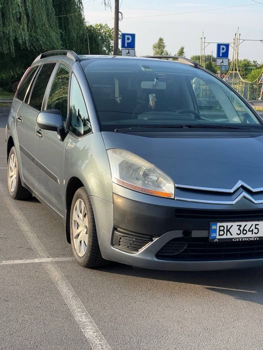 Продам авто citroen c4 1,6 бенз стан чудовий