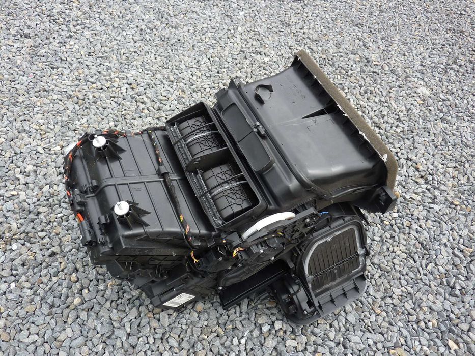 MINI F54 F55 F56 F60 nagrzewnica kompletna NOWA europa 938.3111 idealn