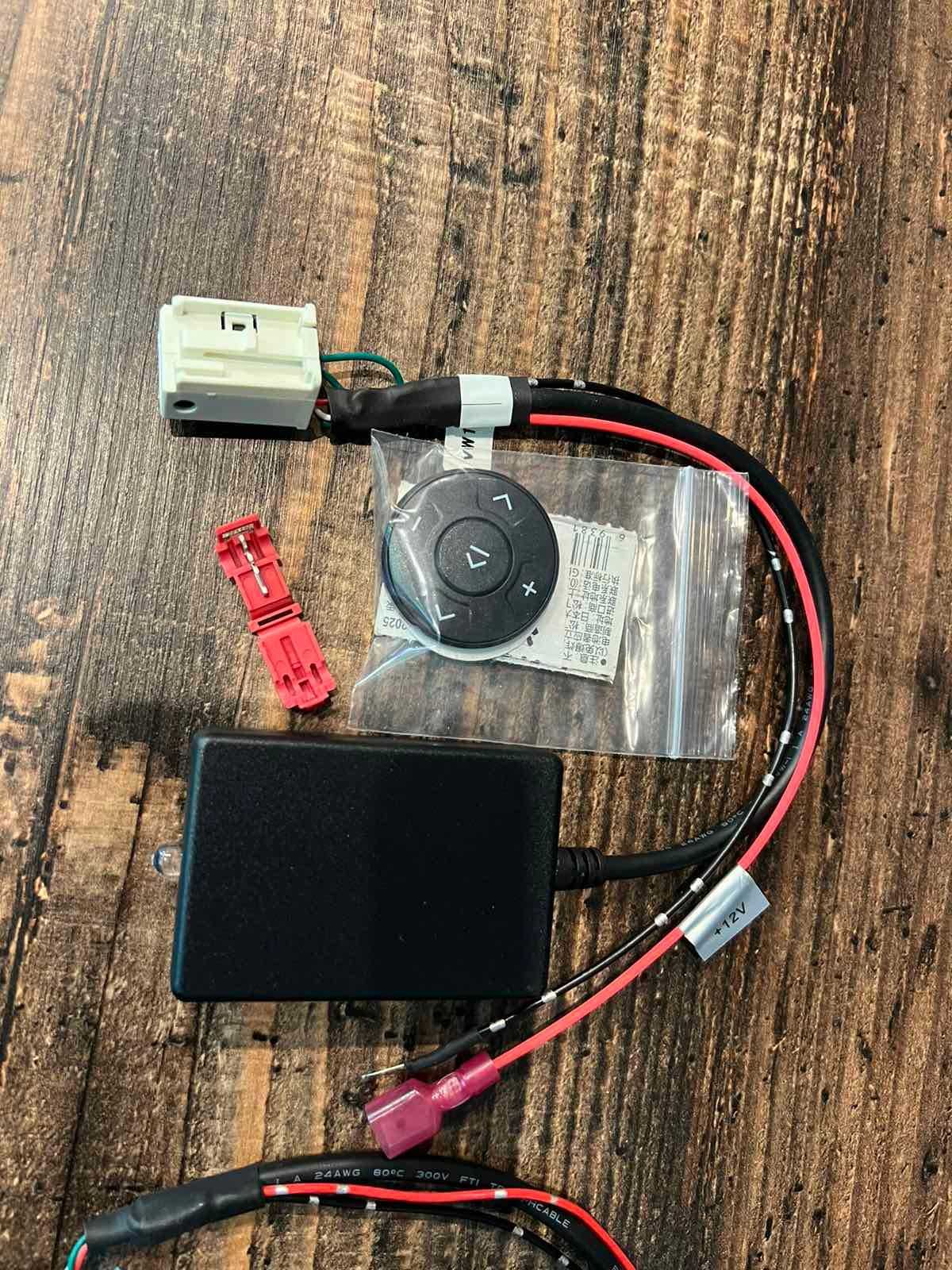 Bluetooth A2DP wefa з керуванням для будь-якого автомобіля через AUX