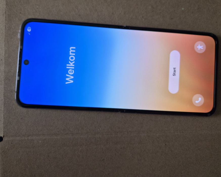 Samsung Galaxy Z Flip 4 jak nowy!