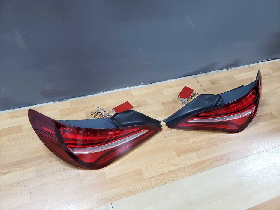 Стопи фонарі на Mercedes  CLA-Class  W117 2013-2016год LCI