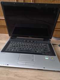 Laptop Fujitsu Siemens Amilo A1645, uszkodzony