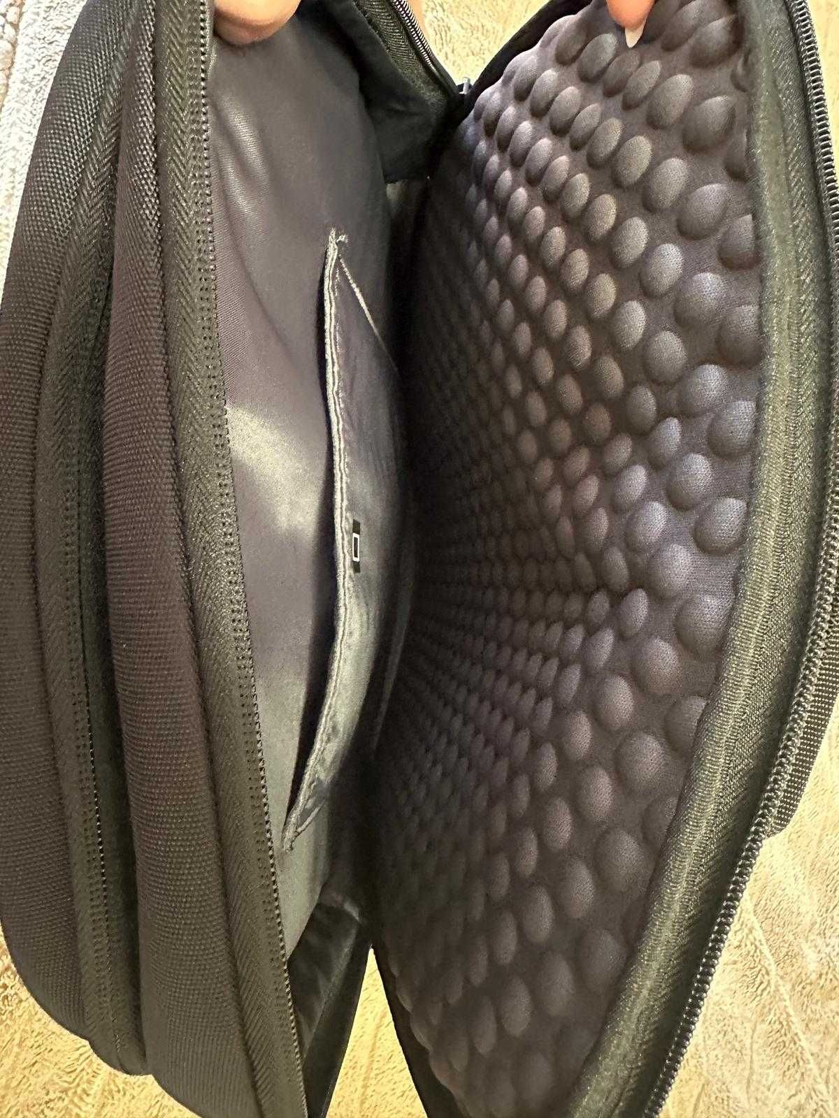 Mochila Lenovo Legion Armored
