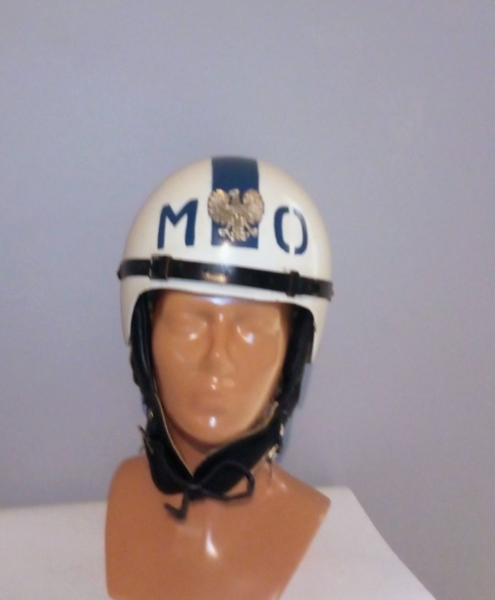 Kask orzeszek stary PRL MO kolekcjonerski/ oryginał/rozmiar 56 NR 53