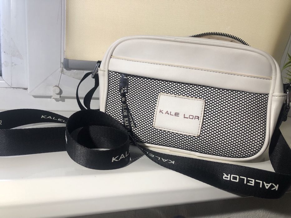 Сумочка жіноча,  білого кольору