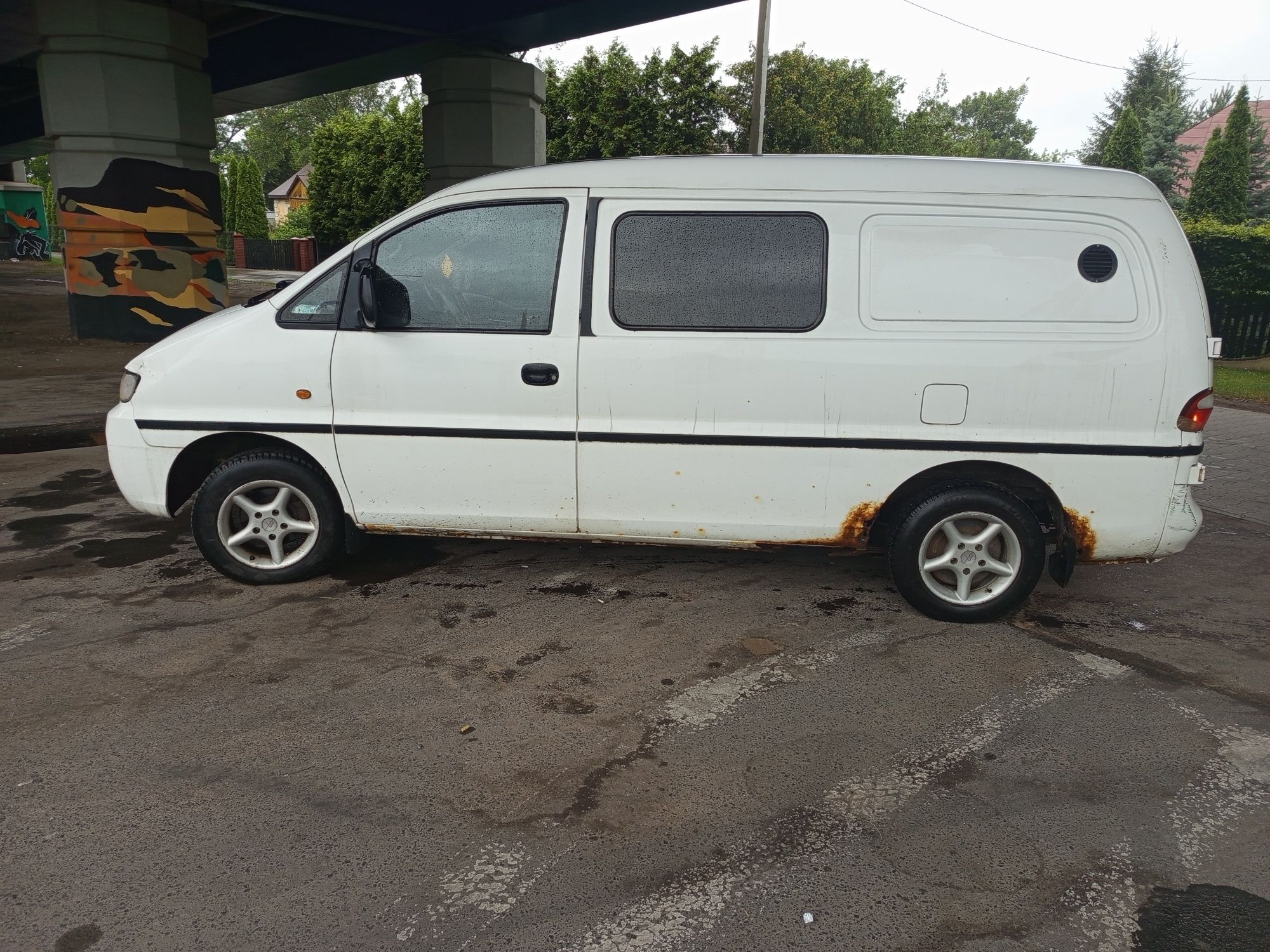 Hyundai H-1 Niski przebieg 133 tyś Sprawna kliatyzacja