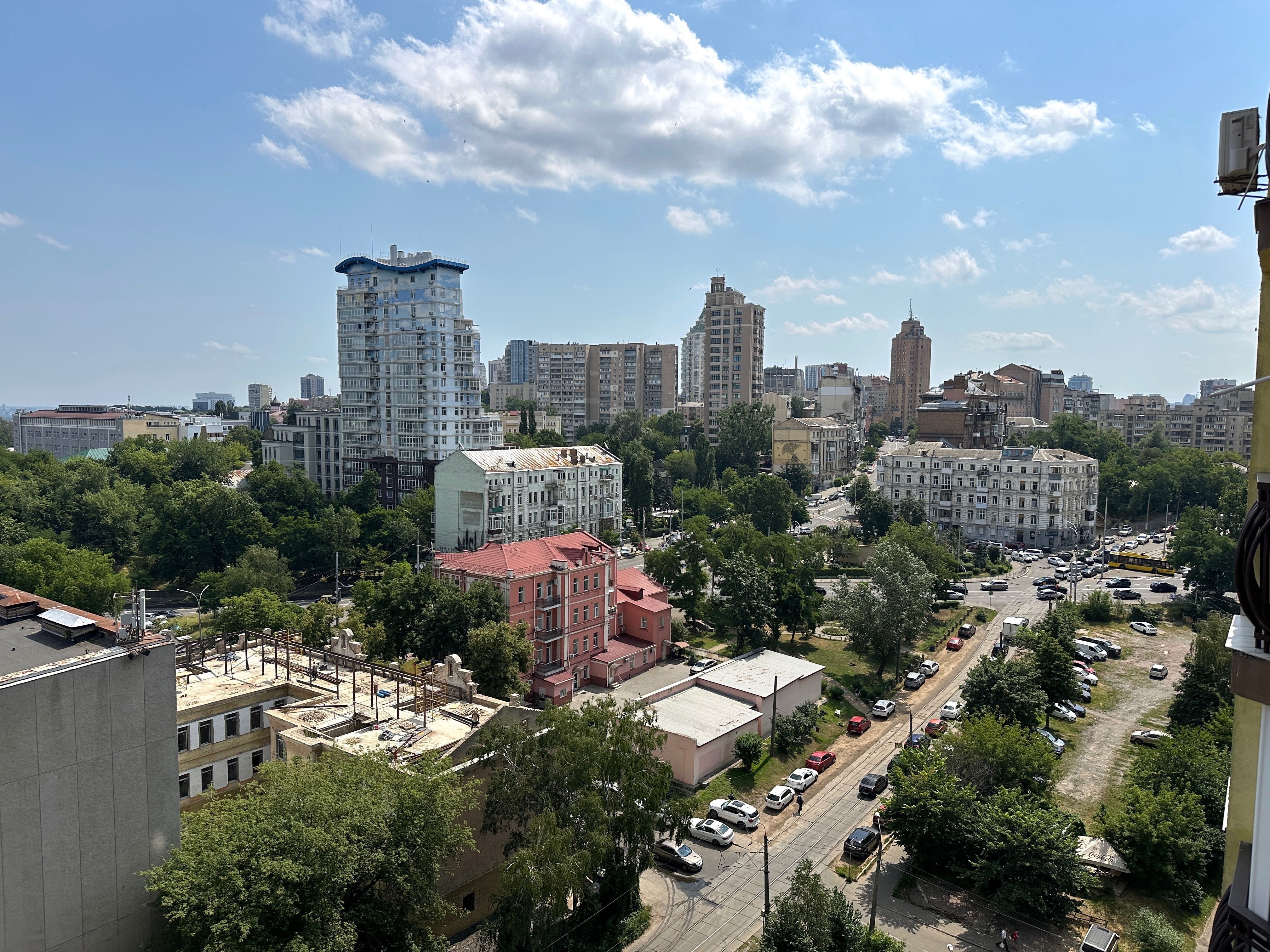 Здача 1-к. кв. 41 м2 у центрі по вул. Коперника 3. Метро Лук'янівська.