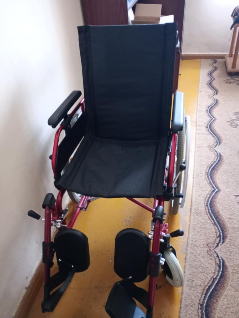 Wózek inwalidzki specjalny