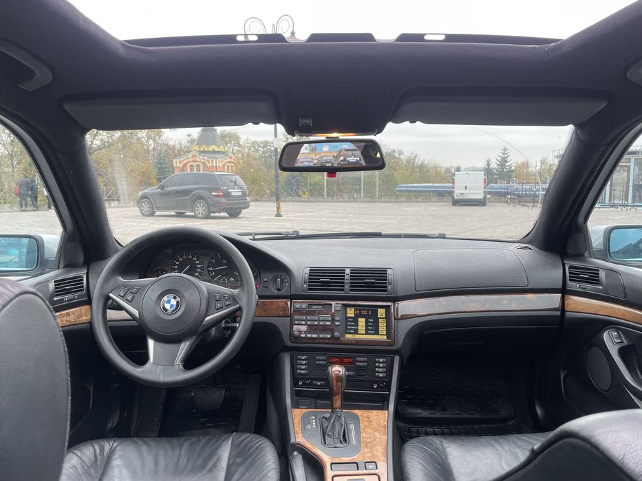 BMW e39 523i автомат БМВ е39