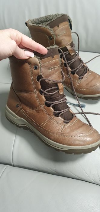 Buty Ecco ze skory Trace lite Cow Nubuck 39