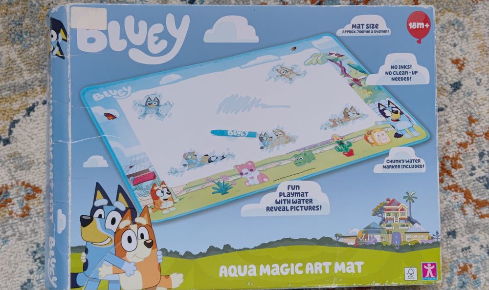 Mata wodna Bluey, rozmiar 70×54 cm