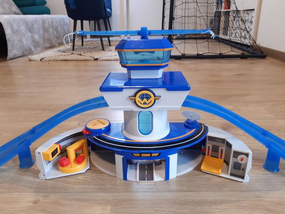 Super Wings lotnisko