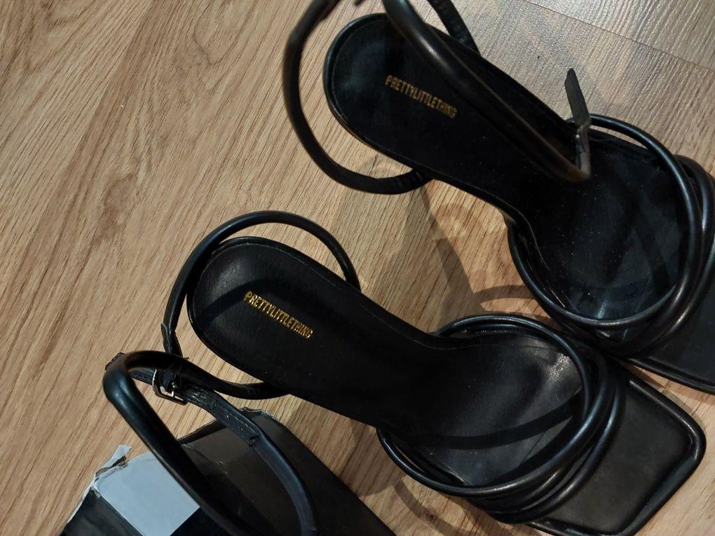 Szpilki damskie sandały na paski rozmiar 39 czarne