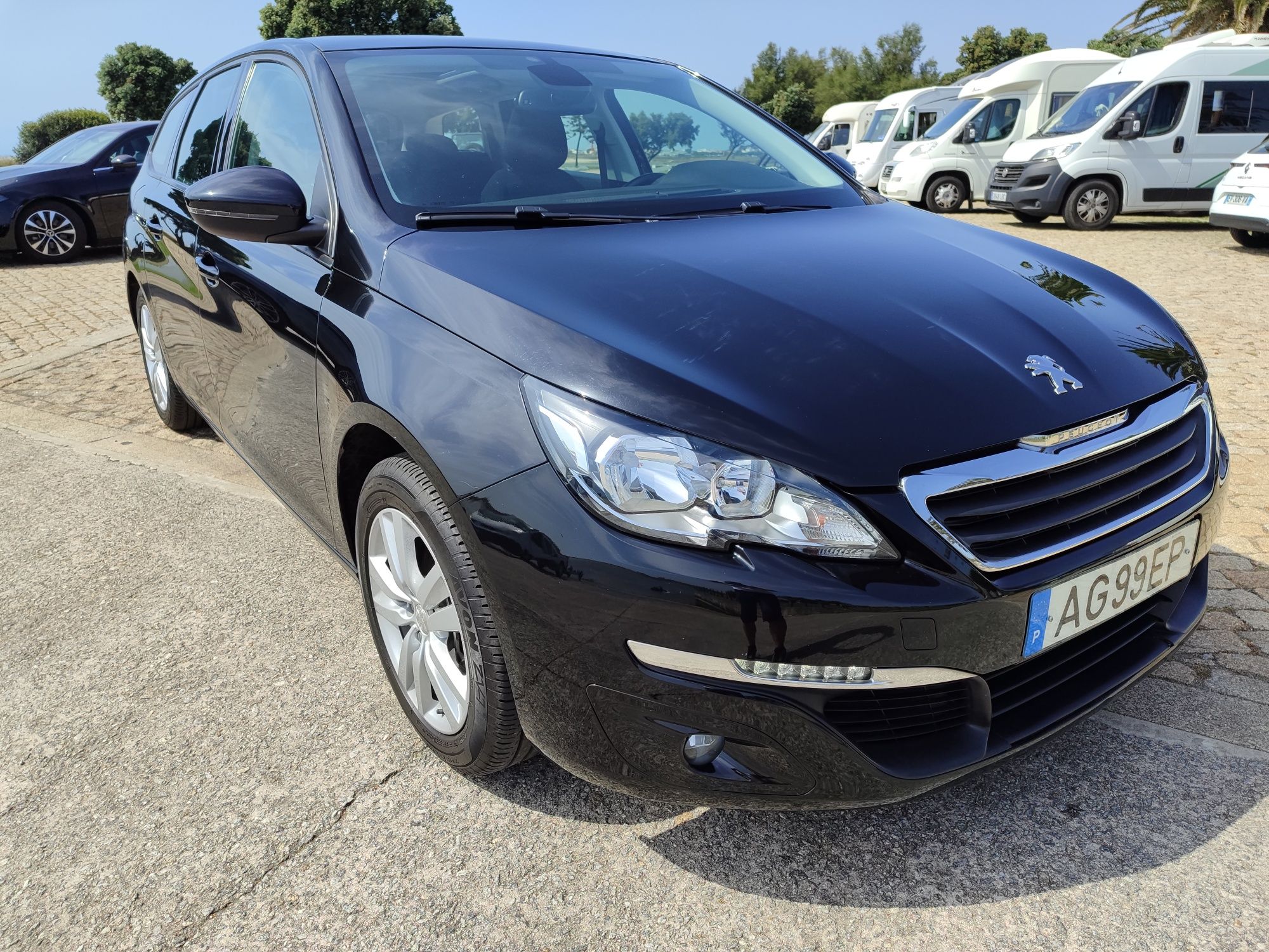 Peugeot 308sw 1.6 HDI Diesel ano 2017 em excelente estado