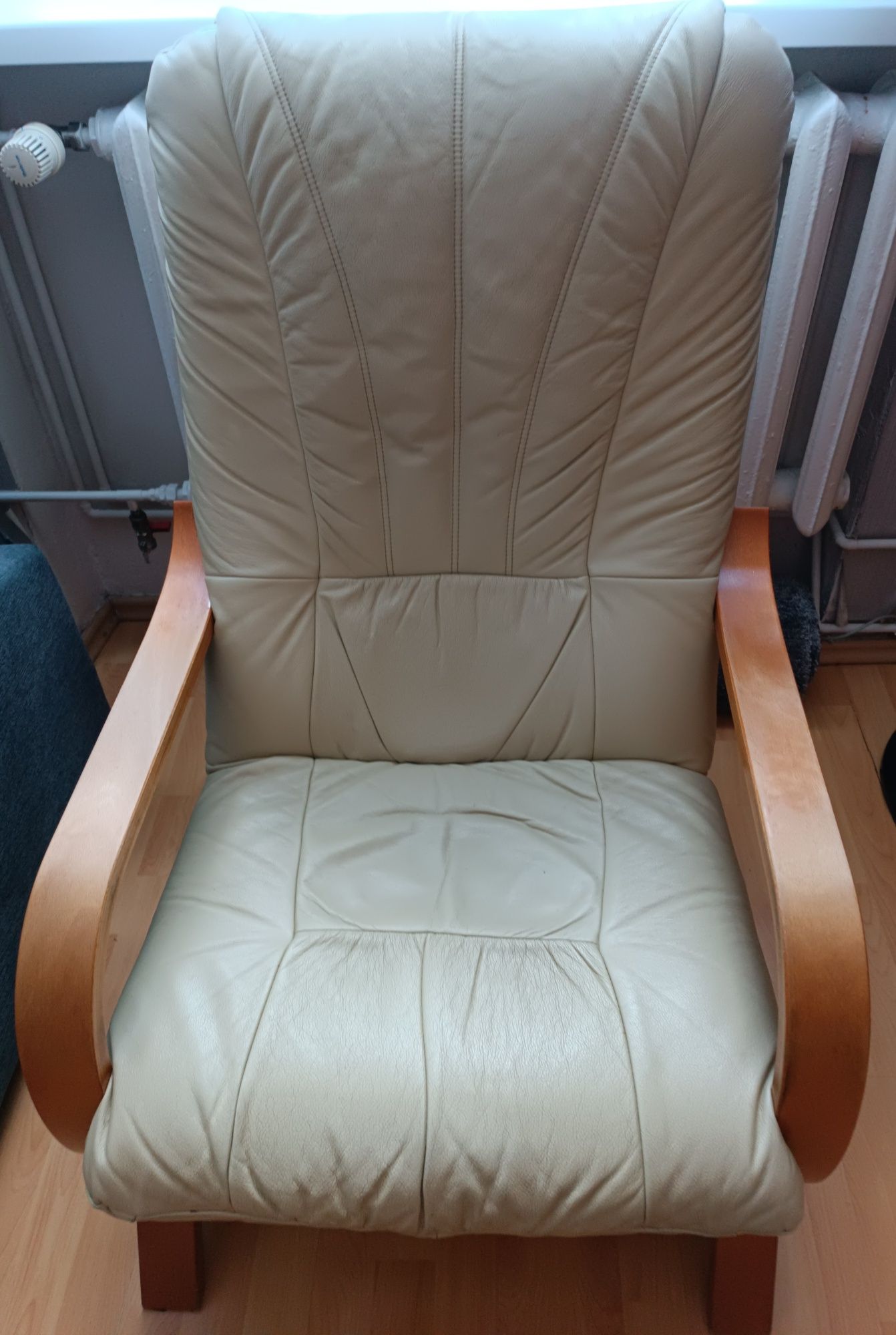 Sofa rozkładana + dwa fotele