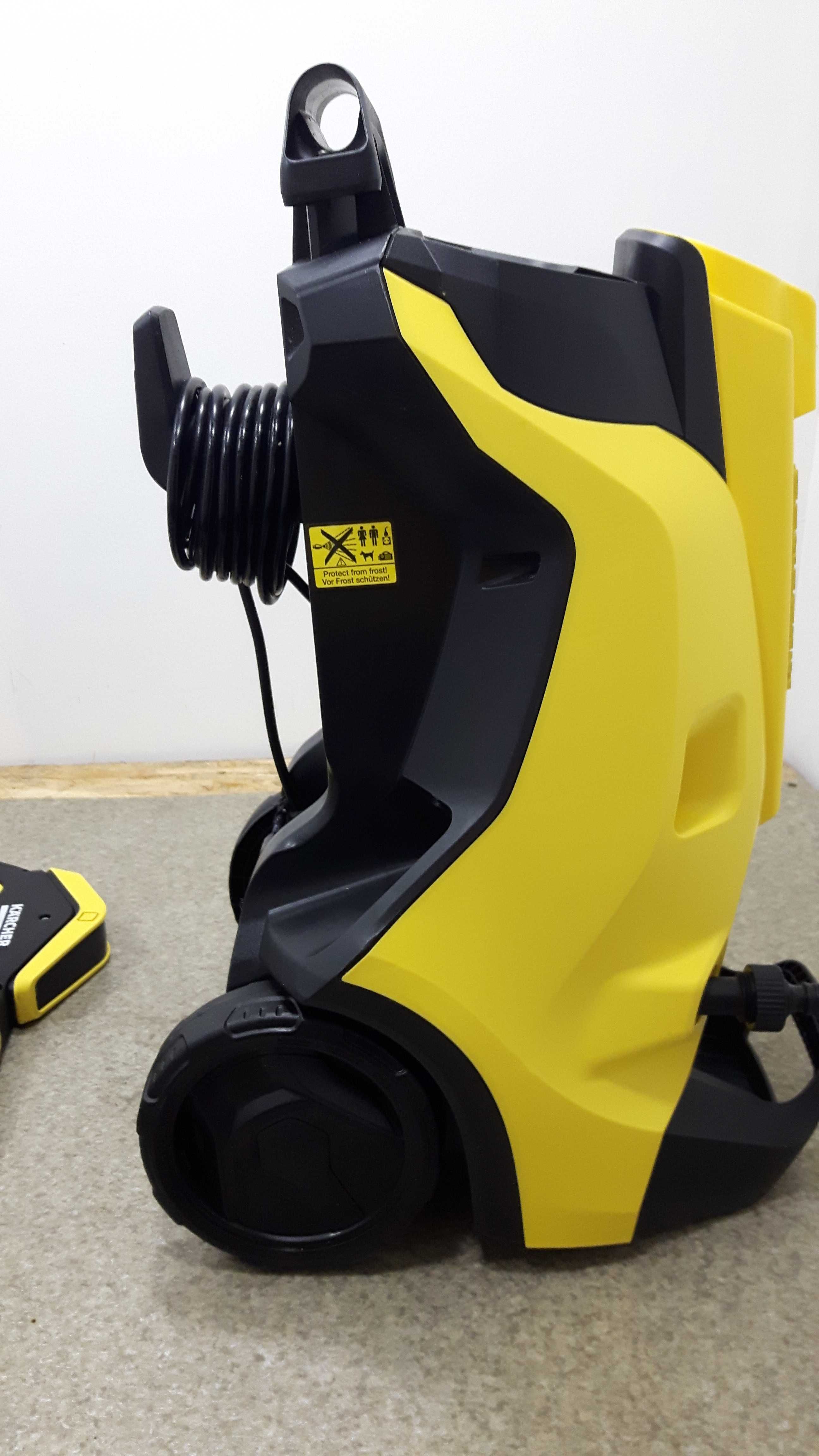 Мощная мойка высокого давления KARCHER K4 Full Control