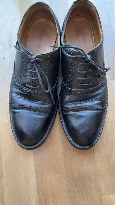 Sapatos clássicos Emidio Tucci pele preta tamanho 43