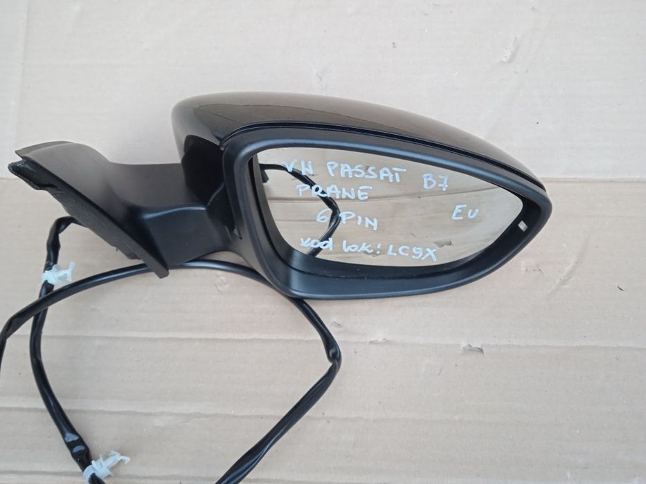VW Passat B7 Lusterko Prawe 6pin LC9X