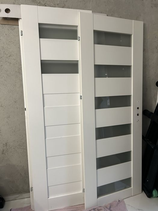 Drzwi białe szybki zestaw 3 pary