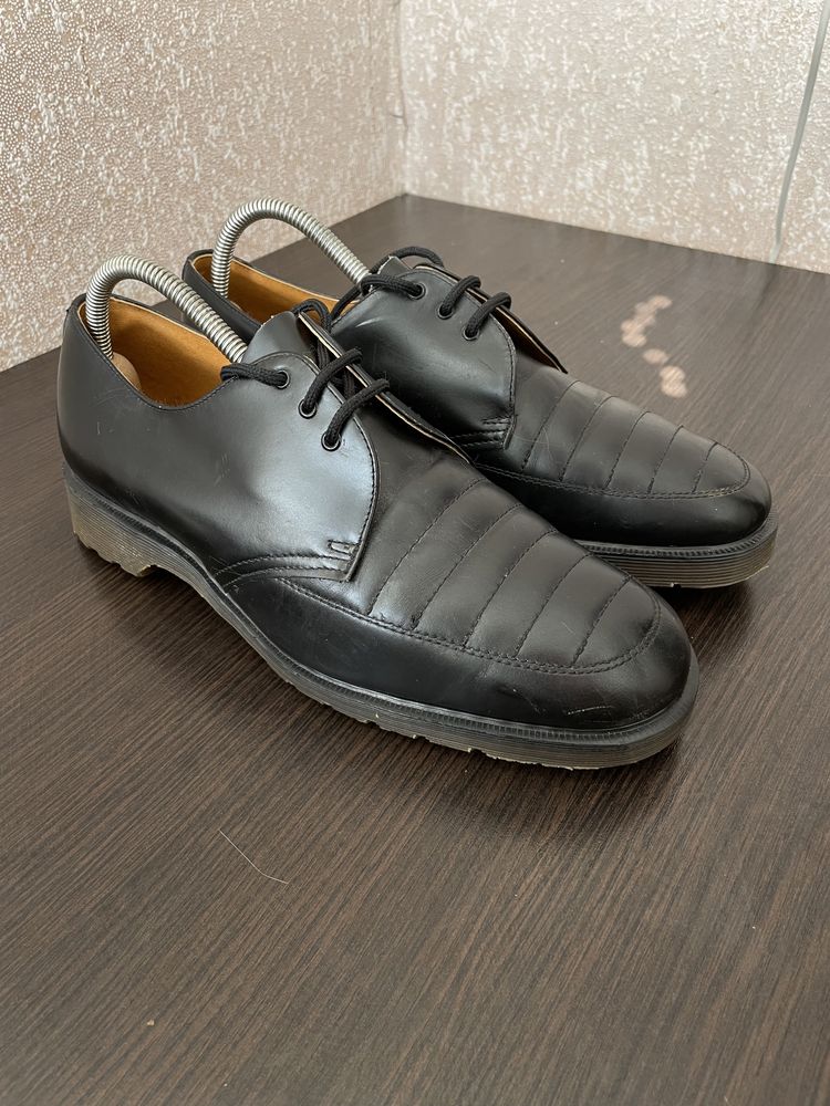 Оригінальні шкіряні туфлі Dr. Martens 42-42.5 розміру 26,5-27 см