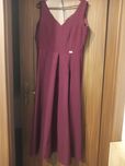 Elegancka sukienka w kolorze śliwki