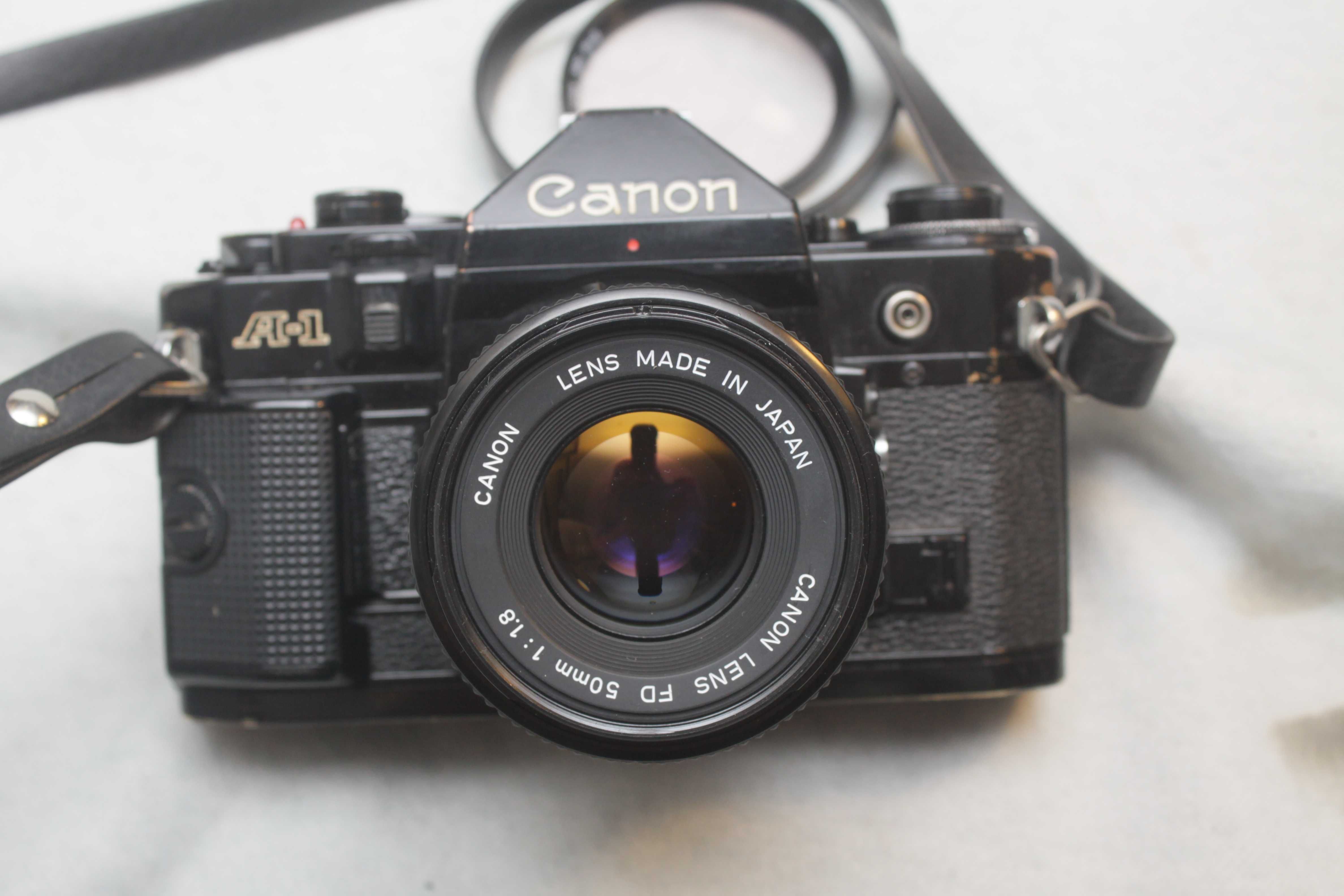 Canon A-1 + Canon FD 1:1.8 50mm Sprawny!