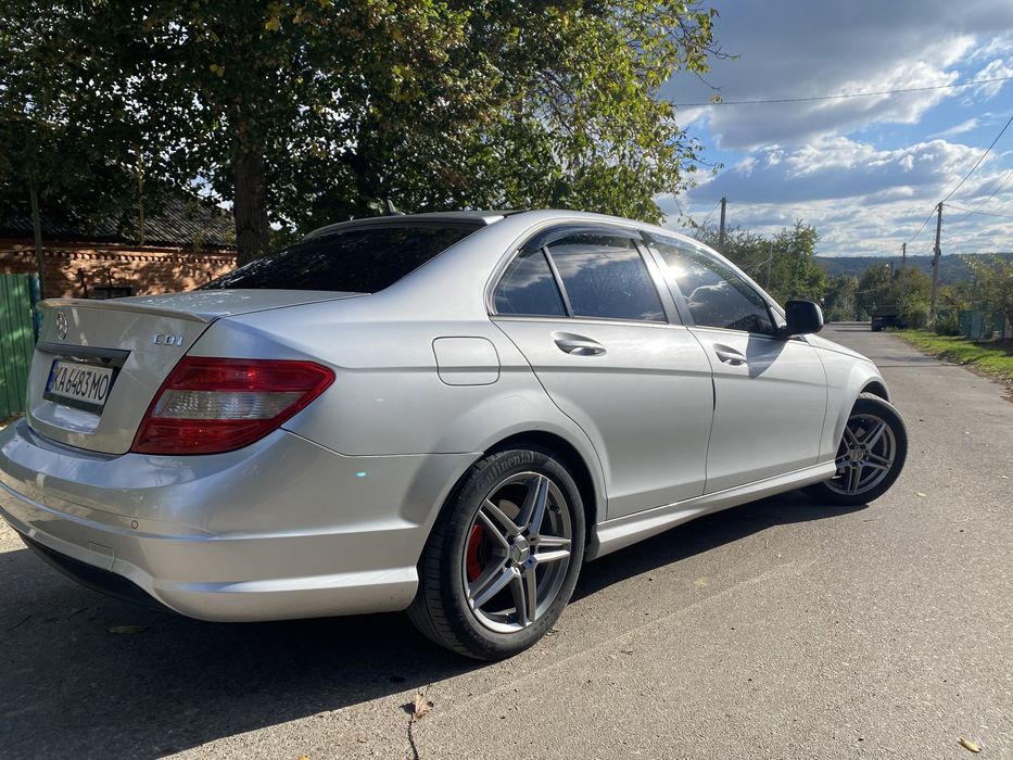 Продам Мерседес С200