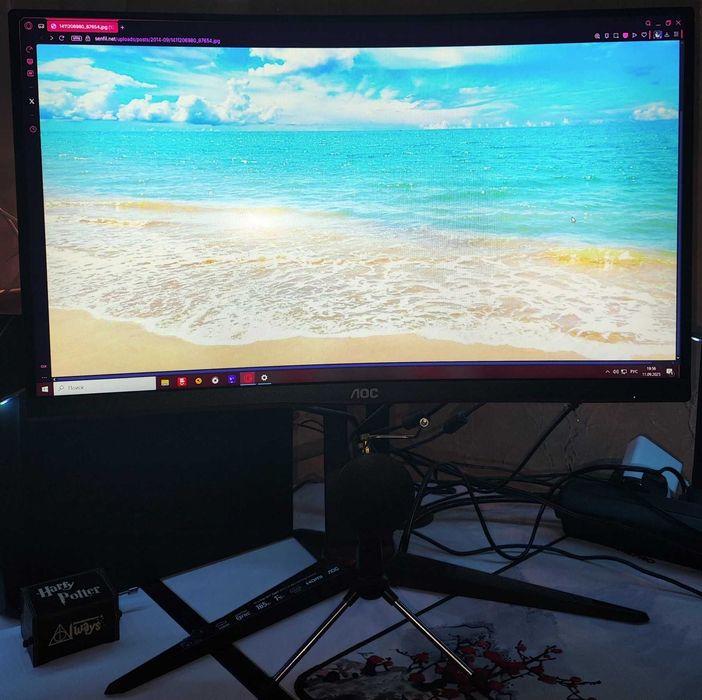 Вигнутий Ігровий монітор 24"дюйми AOC C24G2U / 165 Гц / Стан чудовий!