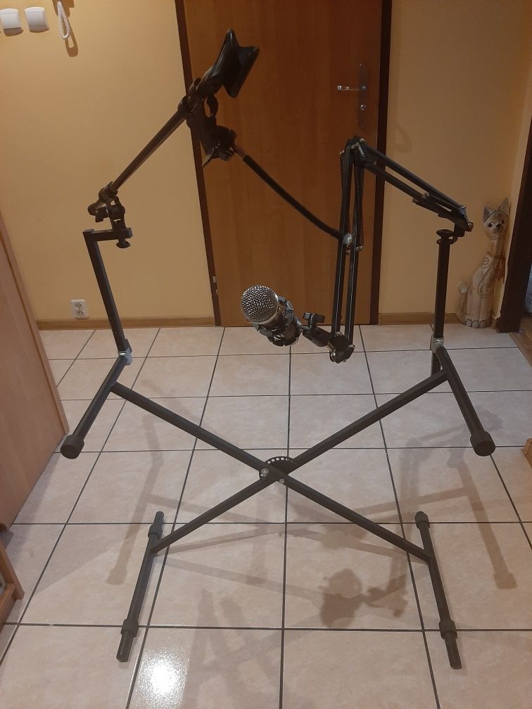 Sprzedam  statyw  do instrumentu