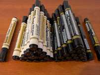 Marker czarny "Pentel", nowe. 34 sztuk.