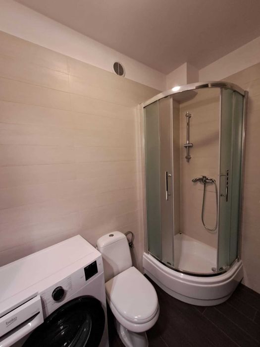 Przestronne dwupokojowe 40 m2 od zaraz/ul. Sarmacka/Parking w cenie