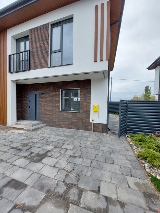 Сучасний ГАЗИФІКОВАНИЙ!!! таунхаус 73м2  ЦЕНТРАЛЬНІ комунікації !!!