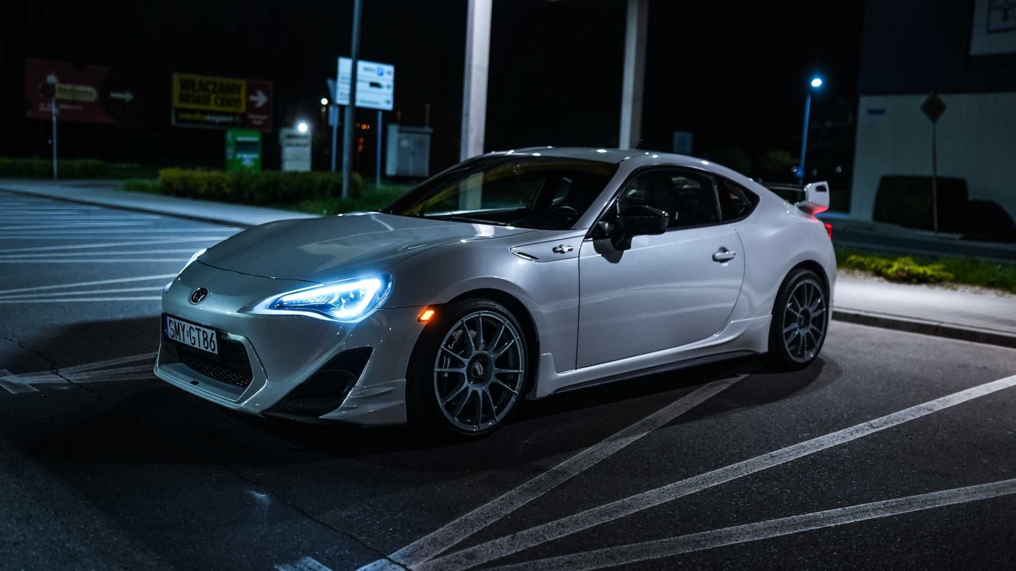 Toyota GT86 1JZ 300KM    BRZ