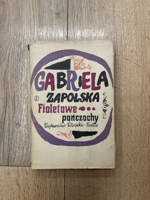Książka - Fioletowe pończochy - Gabriella Zapolska