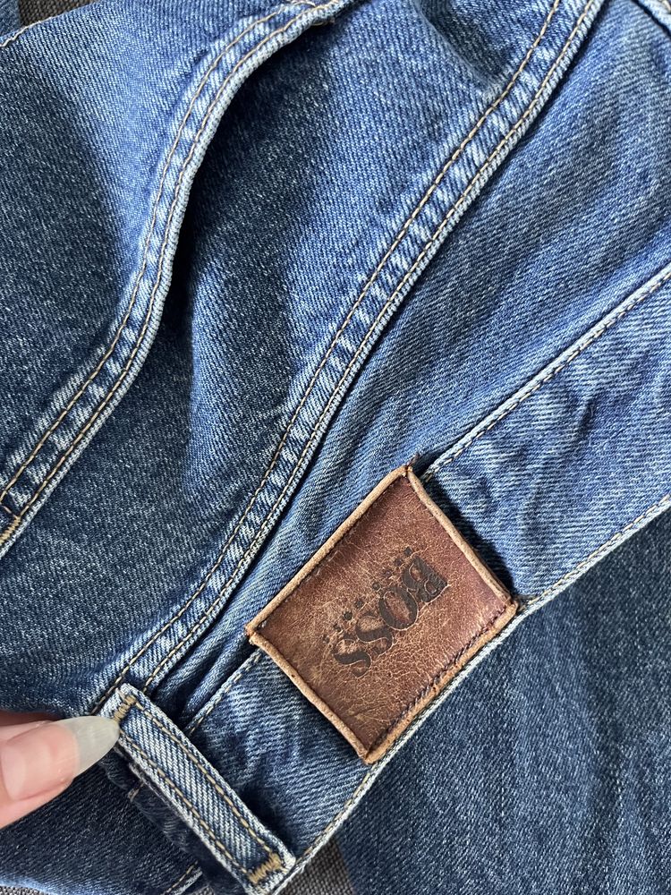 Джинси Hugo boss M