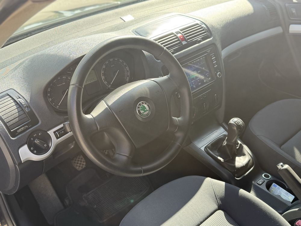 Skoda A5, Шкода октавія а 5 1.6 с газом