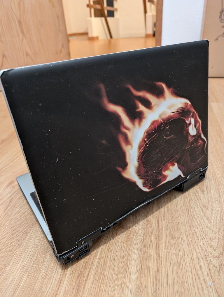 Portátil Acer com processador AMD