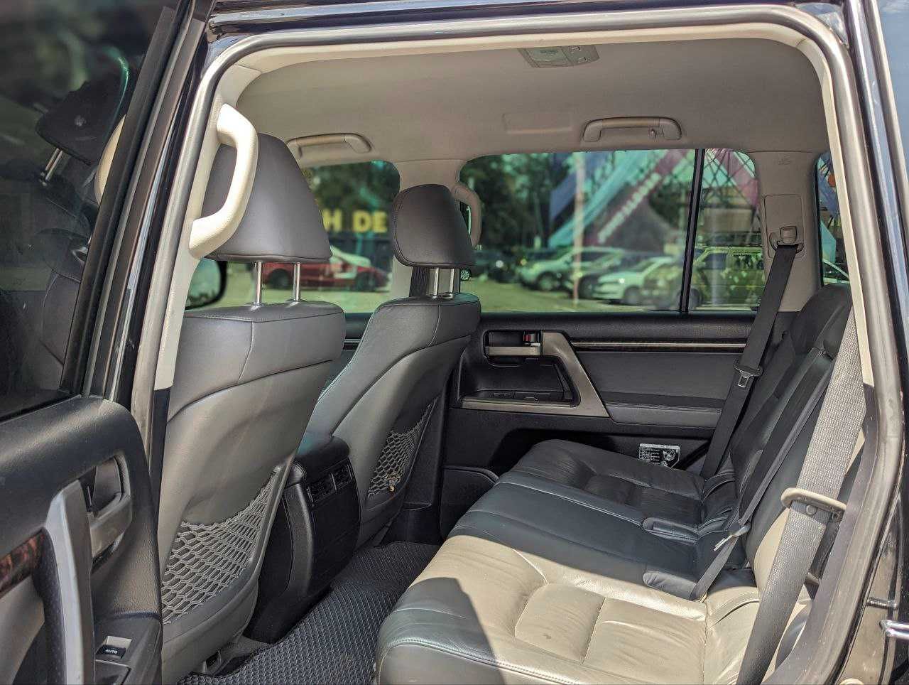 Toyota Land Cruiser 200 2007 у кредит, розстрочку, на виплату.