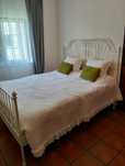 Cama casal IKEA Leirvik ferro branca