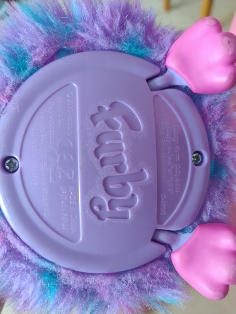 Śliczny Furby 2.0 maskotka fioletowa