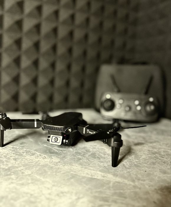 Квадрокоптер Б/У Zoom Ultimate Full HD 1080p Дрон FPV