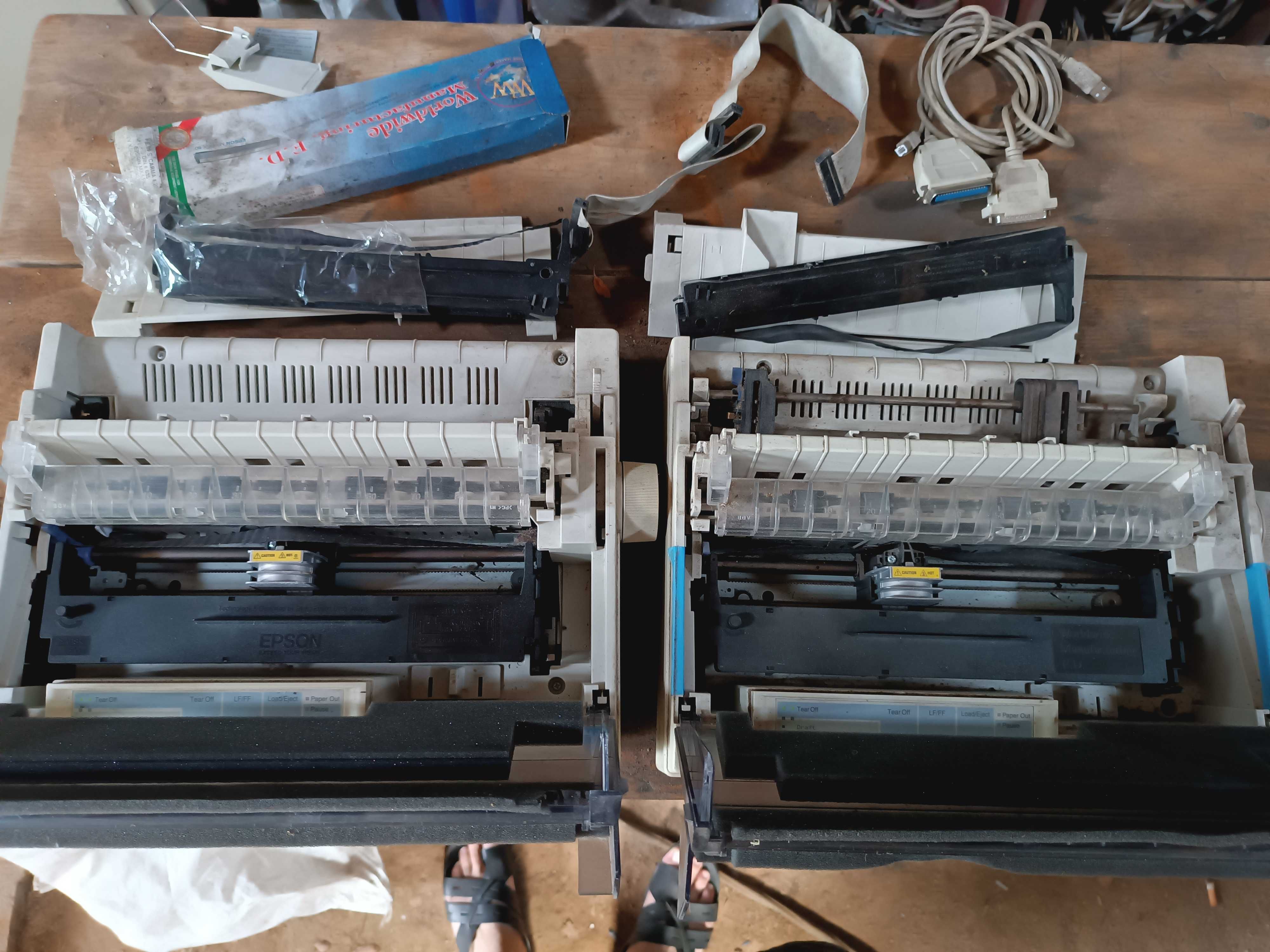 EPSON LX-300+ та EPSON LX-300+ll