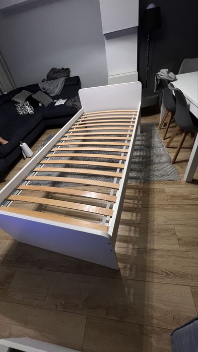 Łóżko IKEA SLÄKT + stelaż, pojemniki na pościel – Piastów