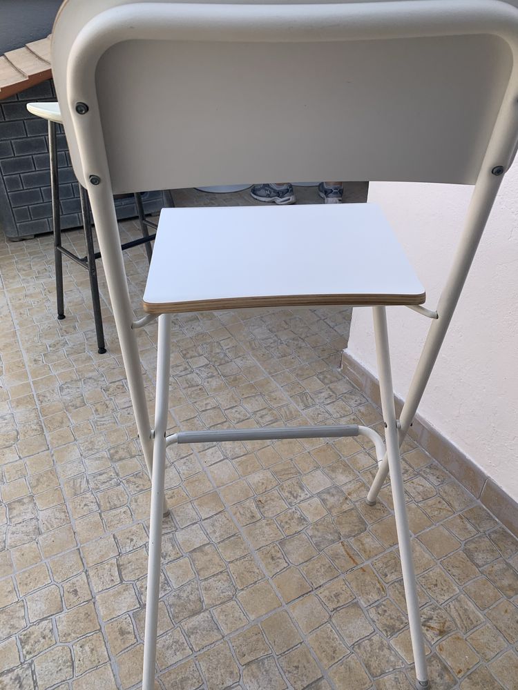 Cadeira IKEA Branca