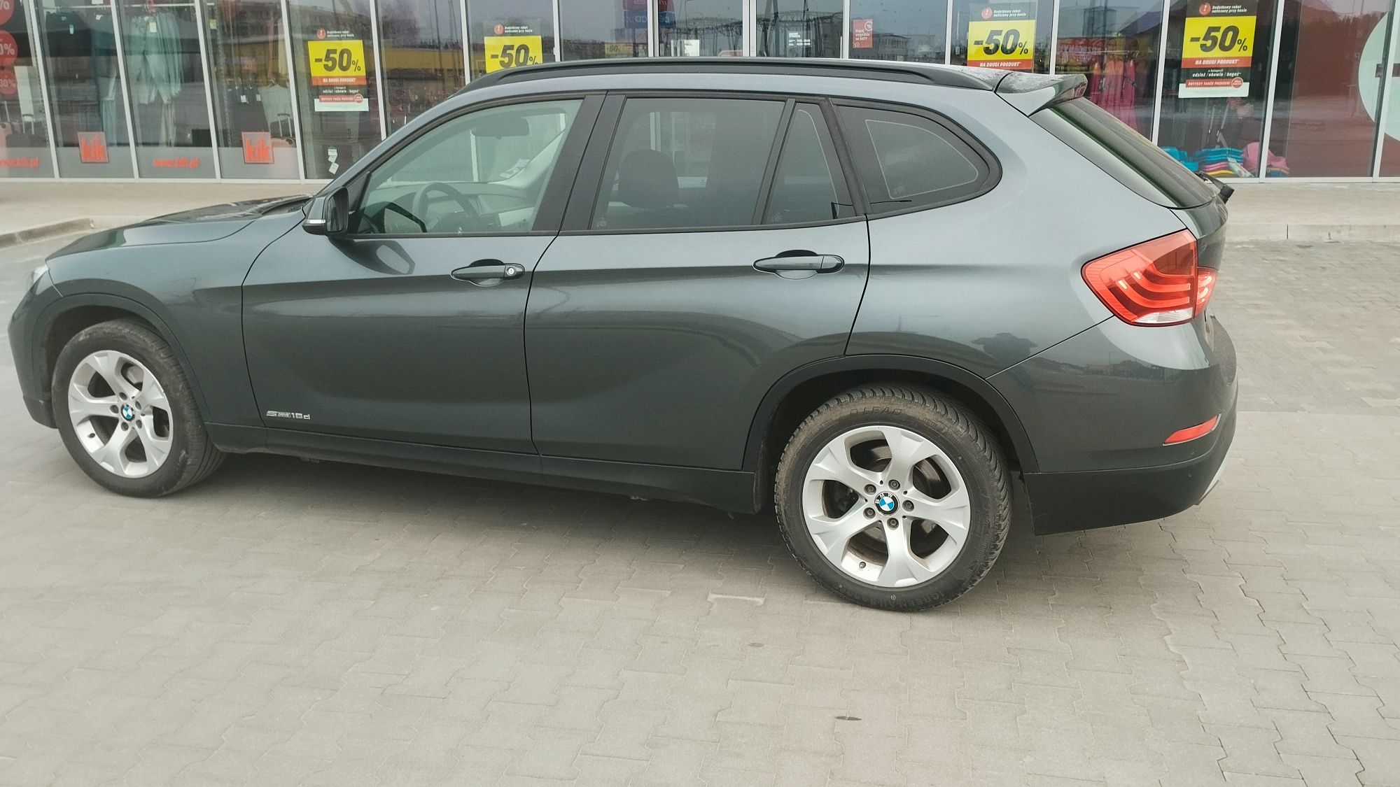 Sprzedam BMW X1 118d