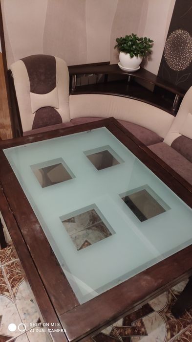 Стіл дерев'яно-скляний розкладний