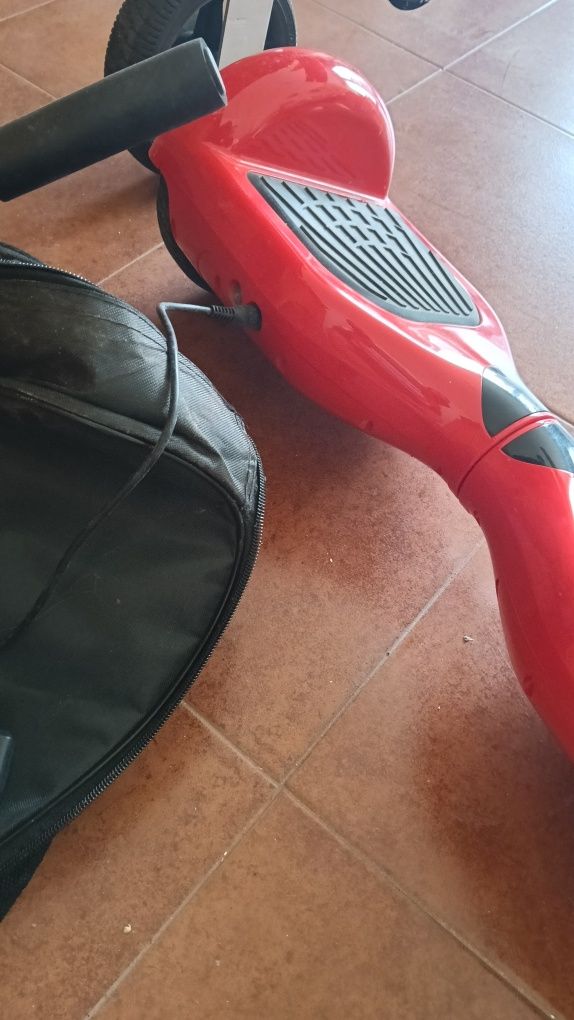 Hoverboard com carrinho e estojo