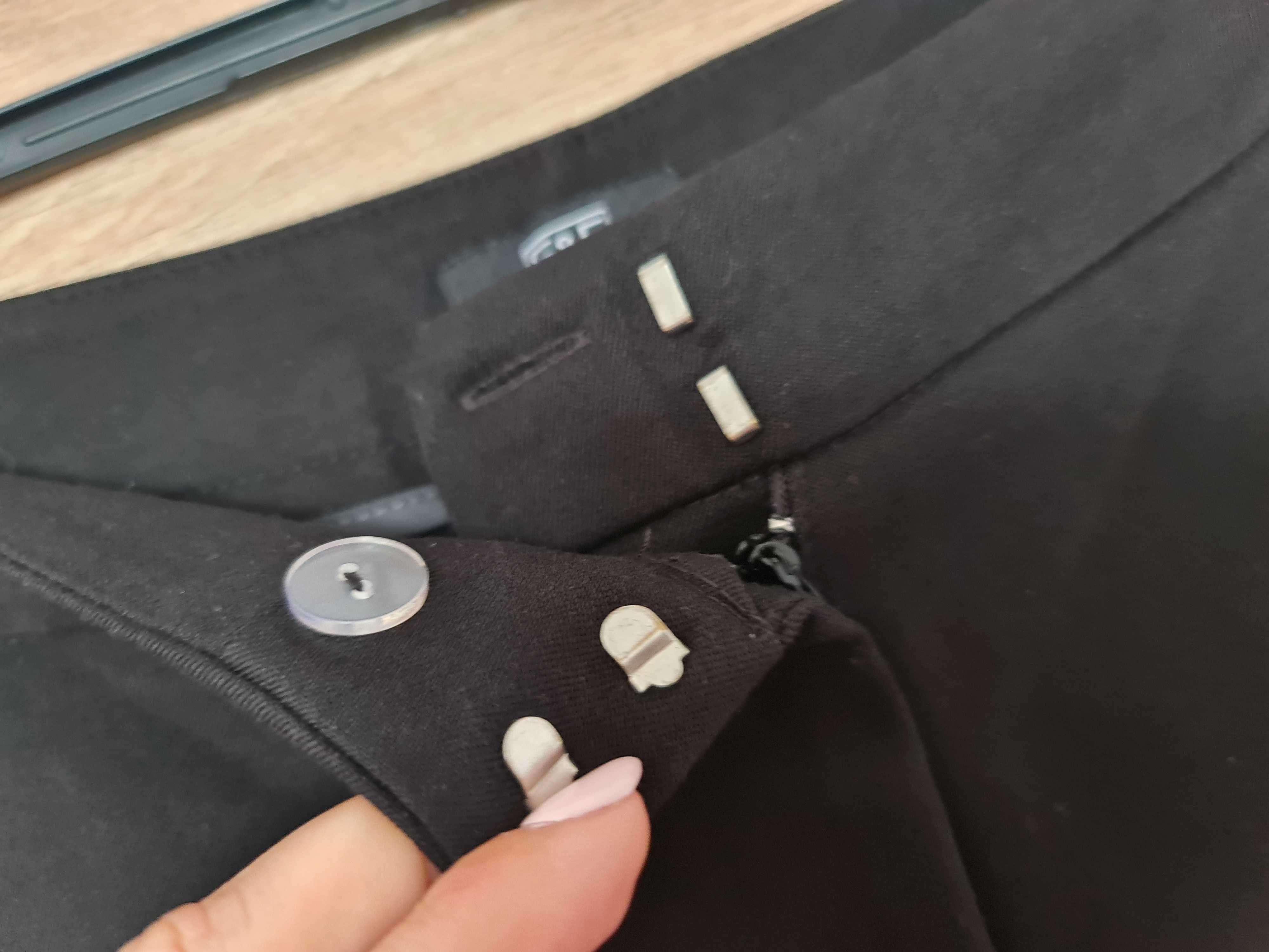 Spodnie garniturowe proste Firma F&F rozmiar 36 S Czarne